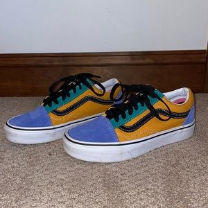 Women’s/Men’s Vans